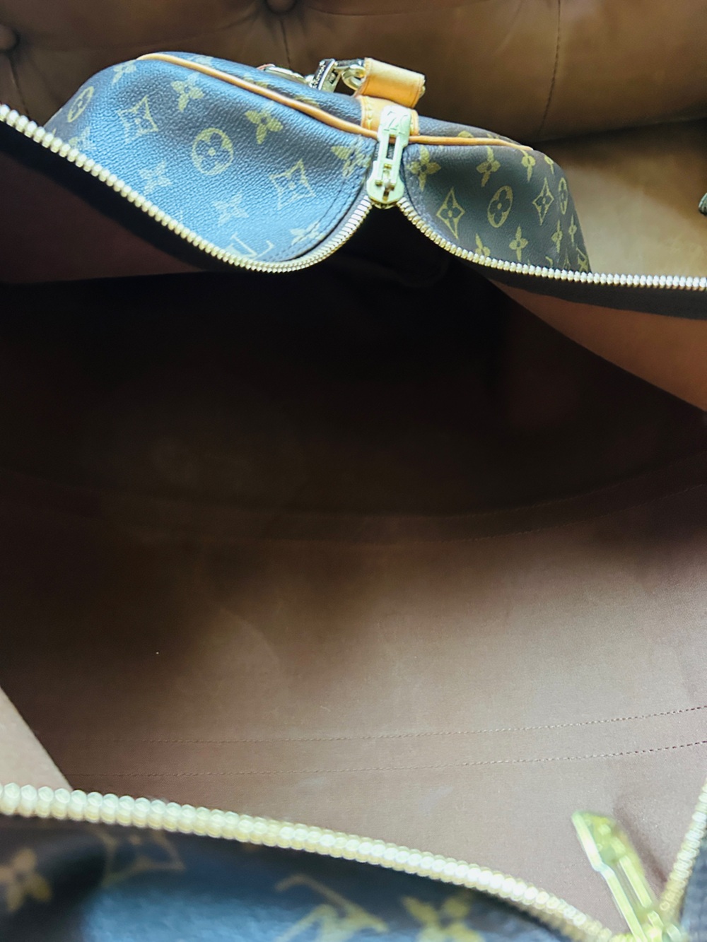 Louis Vuitton Keepall Bandouliere 60 in Monogram canvas - Picture 14 of 16